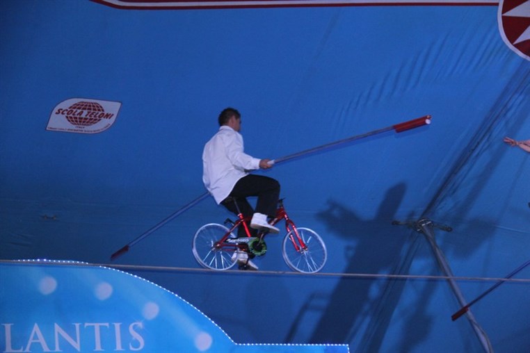 Atlantis Circus